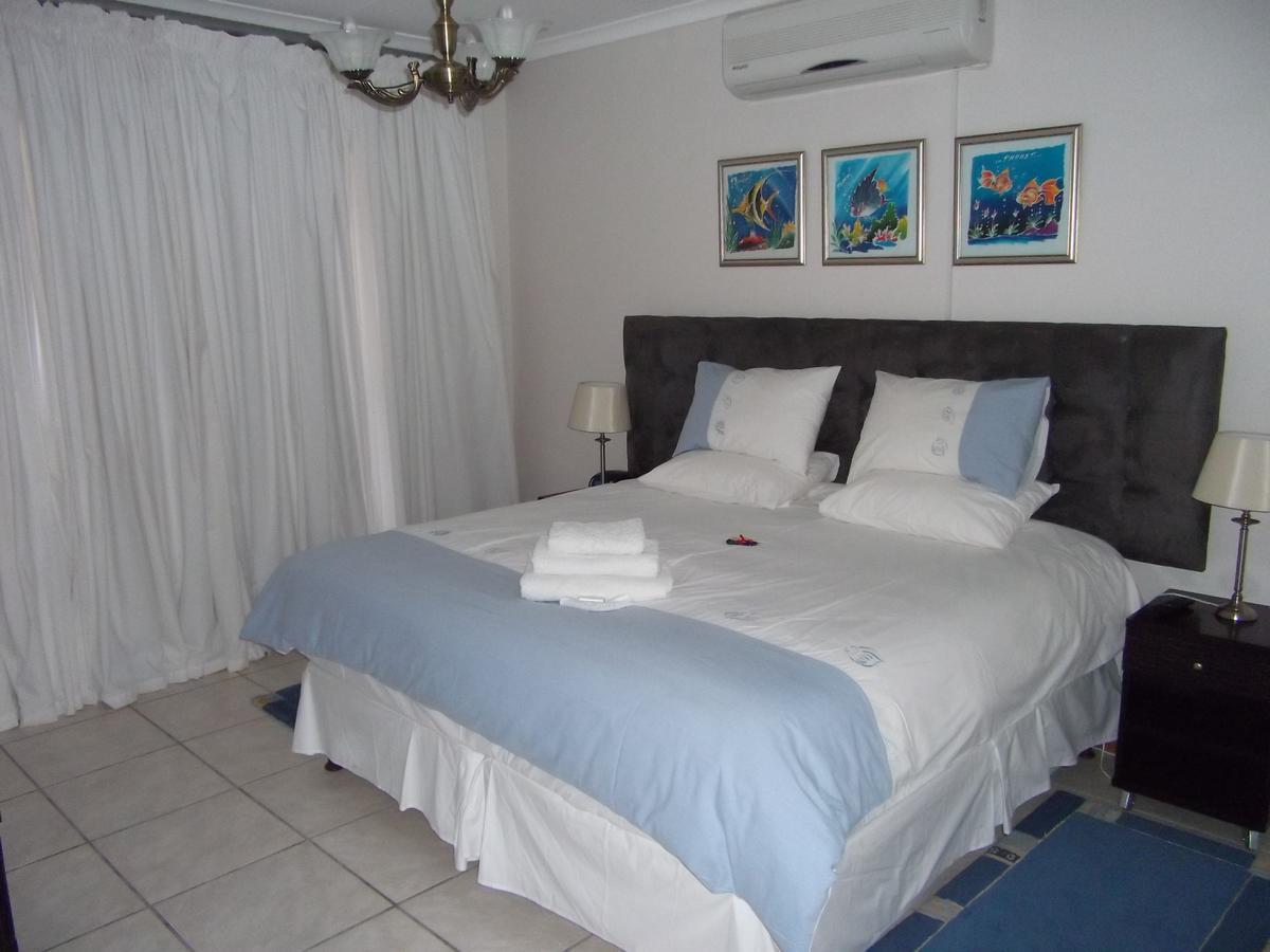Scorpio Guest House Vredenburg Eksteriør billede